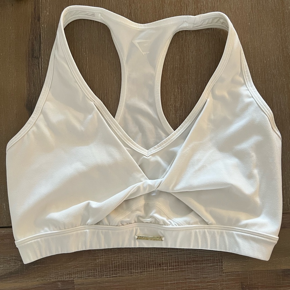 Whiteny Simmons M Gymshark White Sports bra